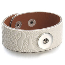 Load image into Gallery viewer, Adjustable Snap Bracelet Vintage